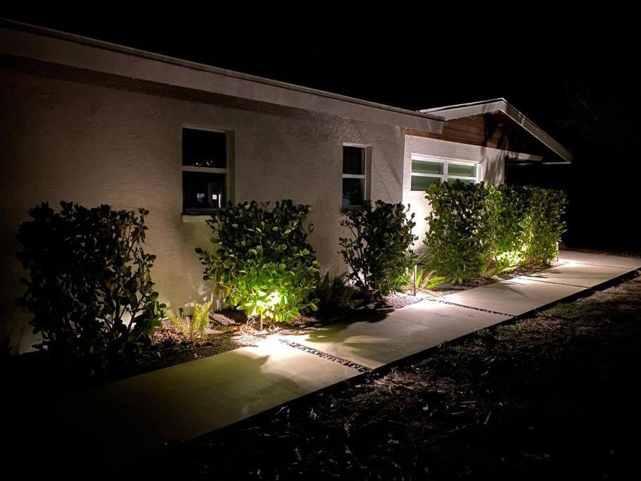 Updated Pool Home, Near Siesta Key Сasa de vacaciones