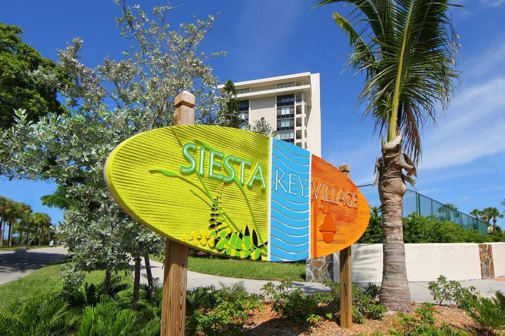 Сasa de vacaciones Updated Pool Home, Near Siesta Key